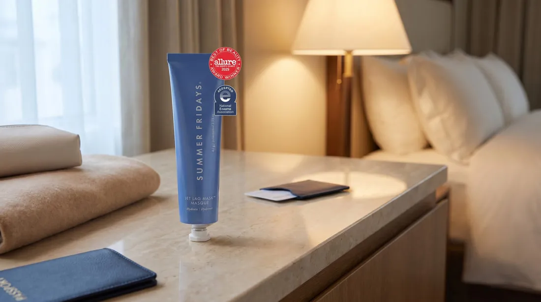 Travel test — Jet Lag Mask in a travel pouch by an airport window
