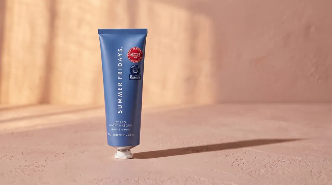 Editorial verdict — Jet Lag Mask hero shot with award seals